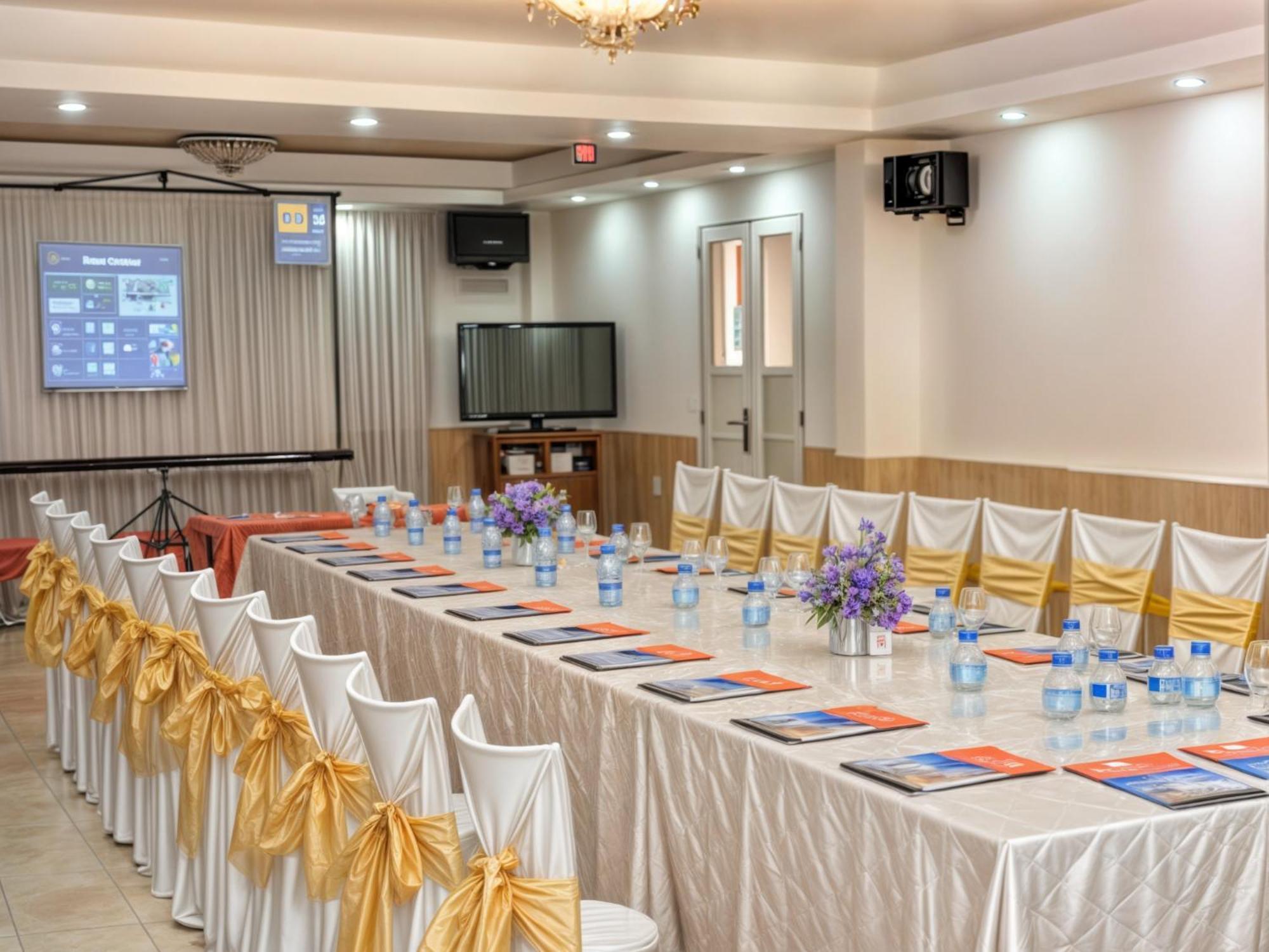 Cct Luxury Hotel Нячанг Екстер'єр фото
